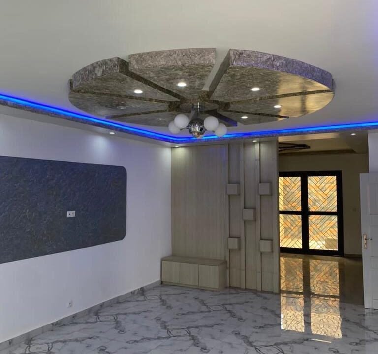 cb02d01c-3405-48d3-8a62-a0871e152ff6