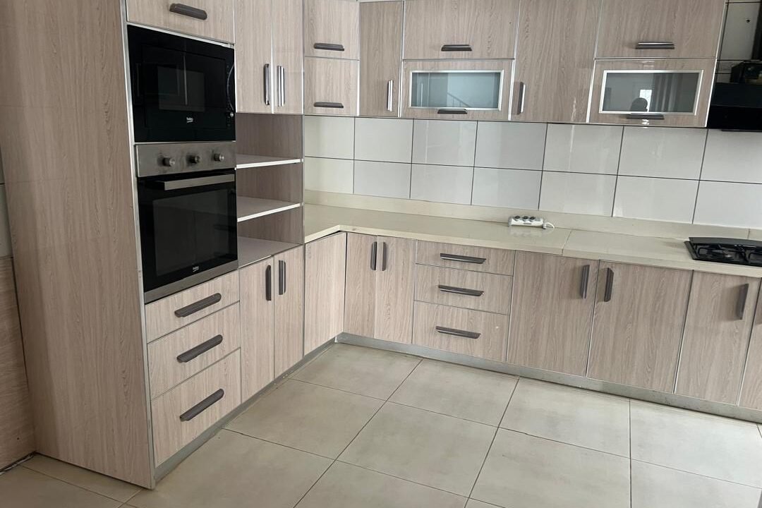 2093b880-ada6-4c10-ac88-6d63fe5588d4