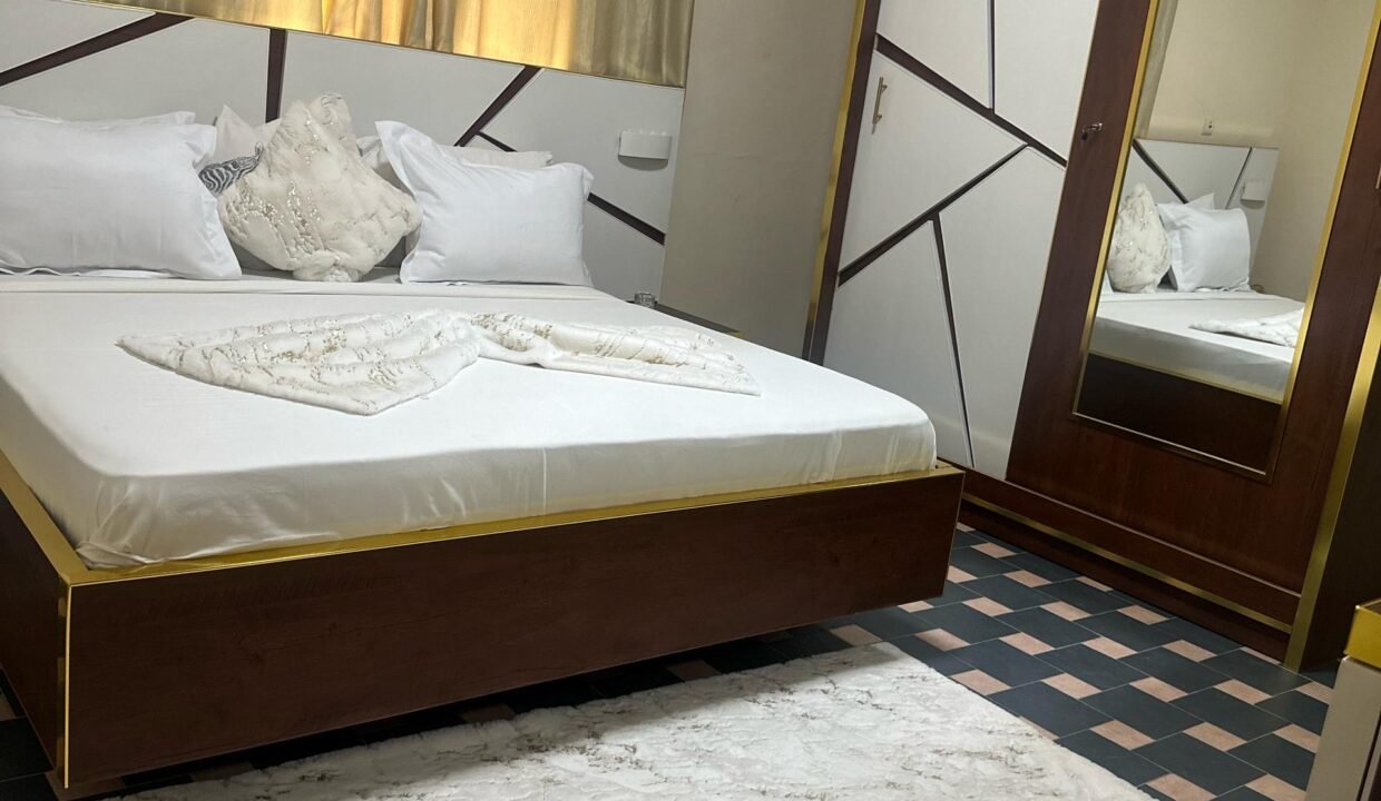 454f025d-0ba6-40c2-95a9-682b8d85d08f