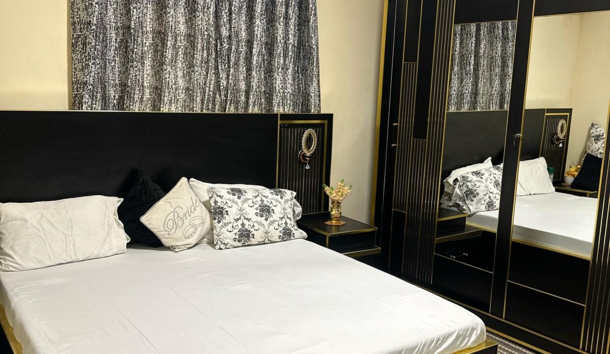 9899cce6-843b-45d9-a5a9-0ef8e102a5ef