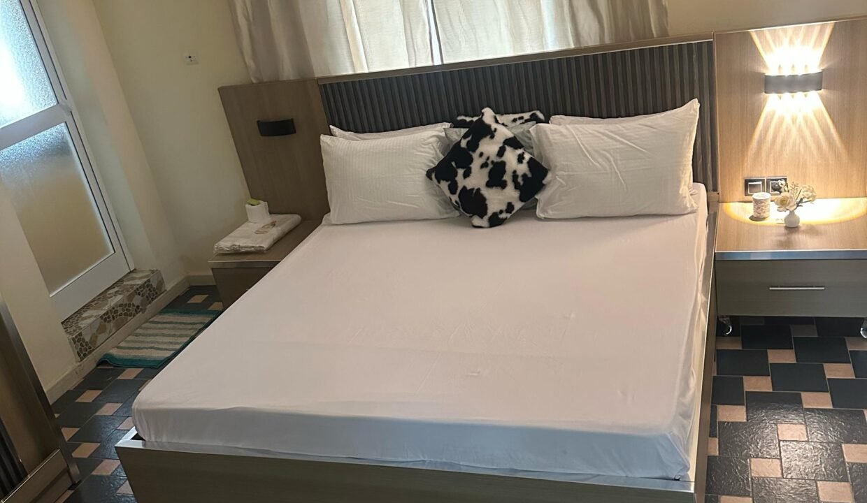 b3195232-ea63-4e92-ac7d-d72976dbdc23