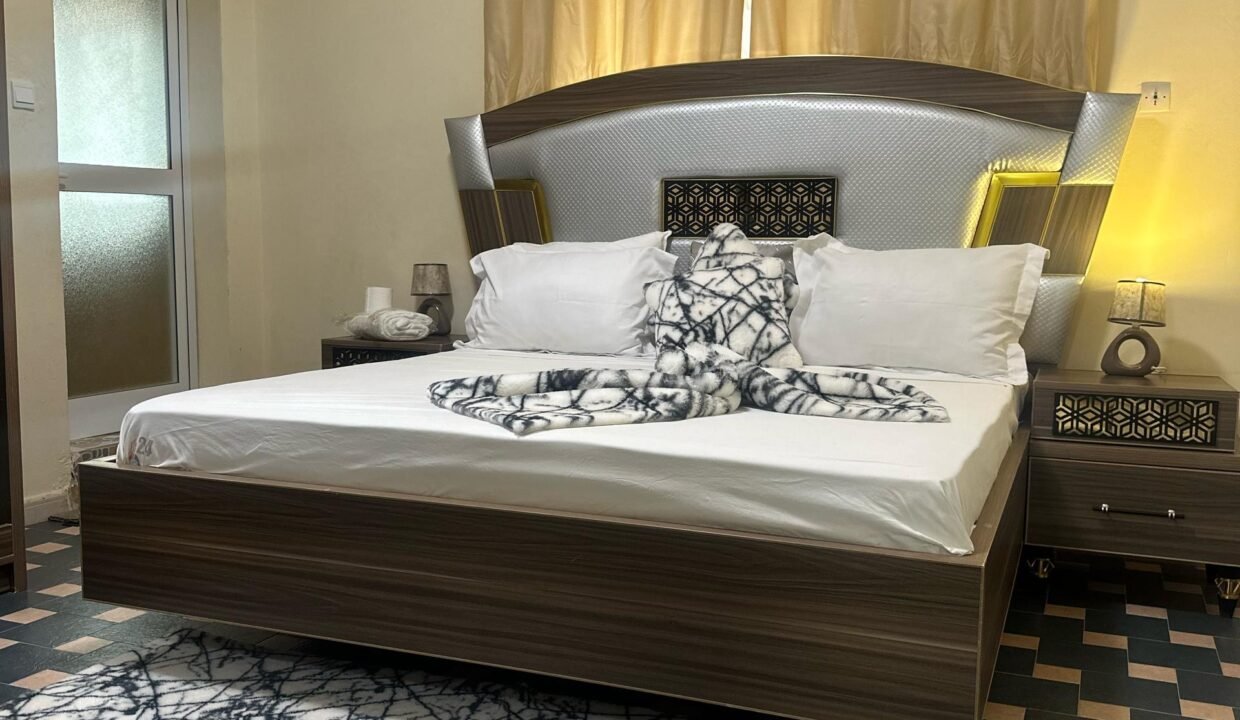 e2a0c561-2ccf-49bd-bb72-1188d8bb6c25