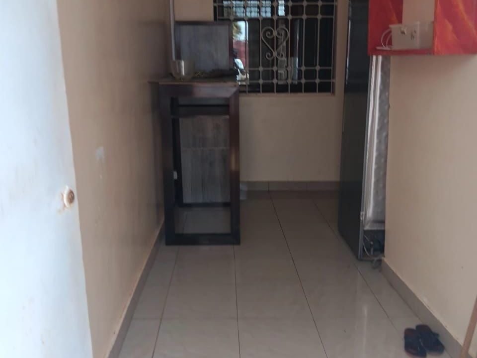 Villa à louer et à vendre à Ngaparou, Sénégal 4