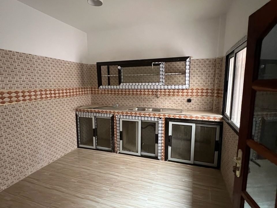 e0f239e6-435f-4803-9293-f1f64adc315e